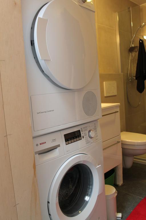 ニーウヴリート Huisje Zeertevreeヴィラ 部屋 写真